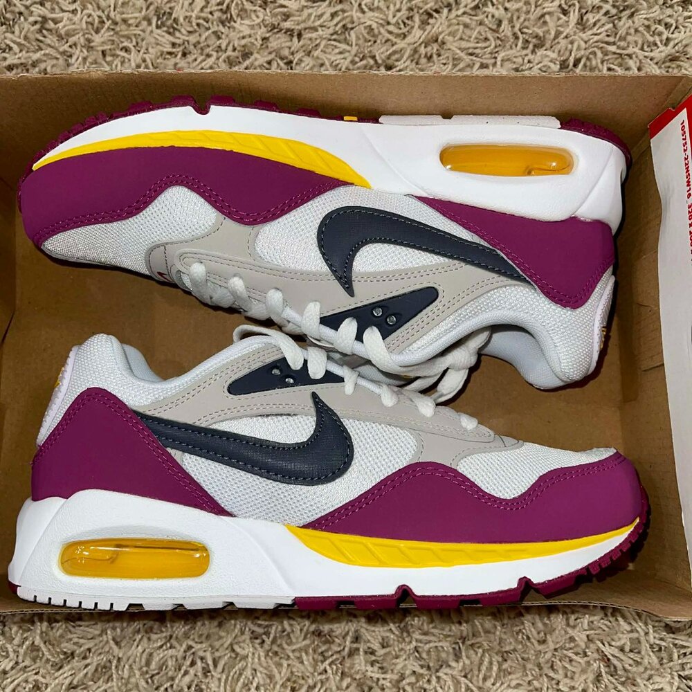 Nike Women’s Air Max Correlate Sneakers Shoes White Rave Purple, Size 8.5 (New) - Picture 2 of 16